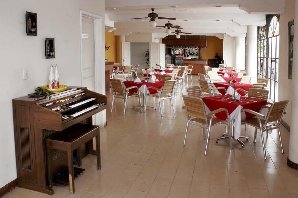 Hotel Royal Plaza Cali Eksteriør billede